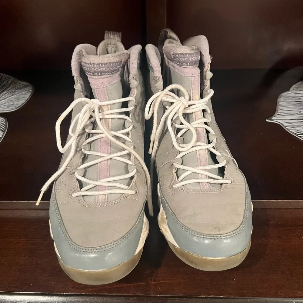 Nike Air Jordan 9 Retro Grey Sneakers Men’s Size 8.5